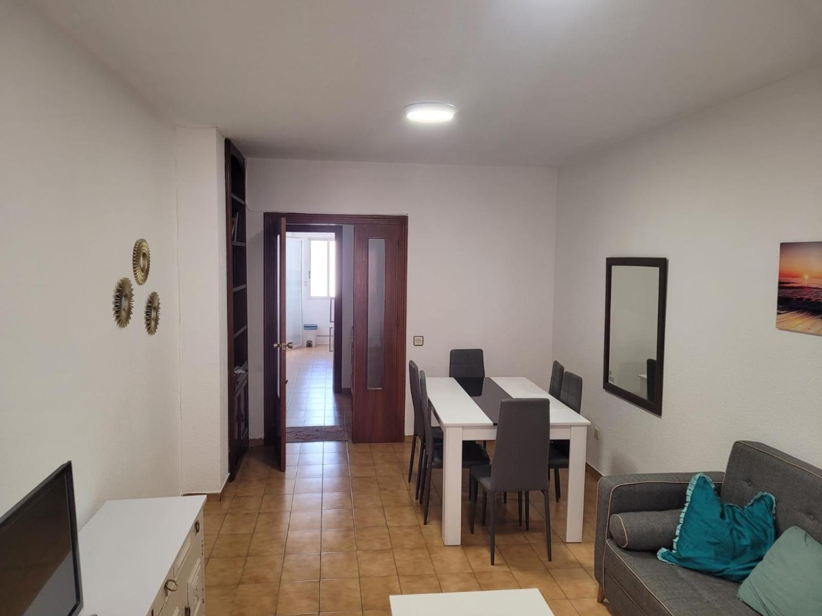 Apartamento Montserrat Almería Dış mekan fotoğraf
